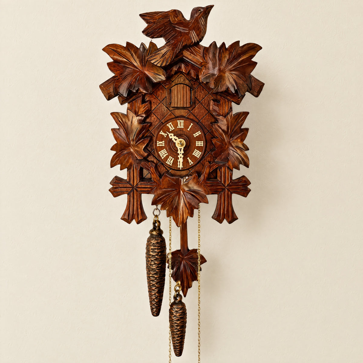 Sternreiter Bird & Leaf 1-Day Cuckoo Clock, front view
